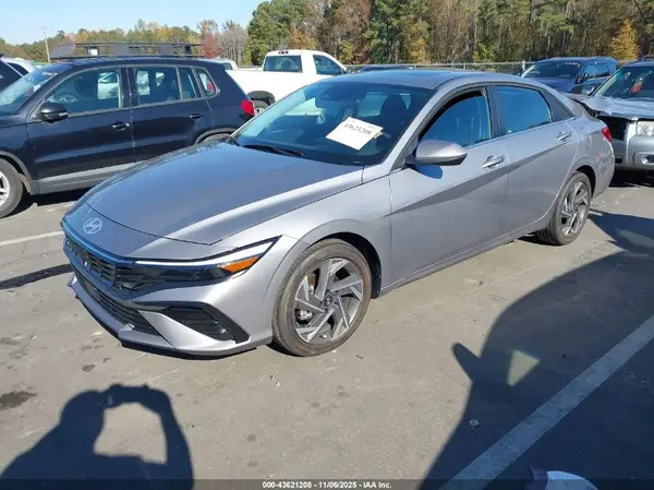 KMHLS4DG4SU065074 2025 HYUNDAI ELANTRA - Image 2