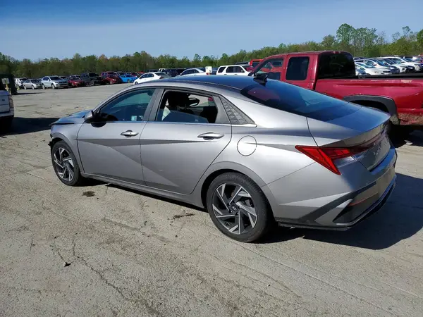 KMHLS4DG4SU856169 2025 HYUNDAI ELANTRA - Image 2