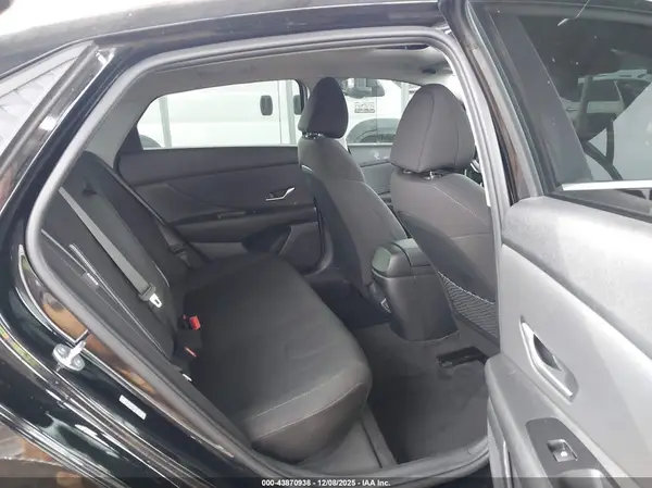 KMHLS4DG4SU856933 2025 HYUNDAI ELANTRA - Image 8