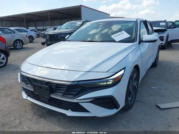 KMHLS4DG4SU860884 2025 HYUNDAI ELANTRA - Image 2
