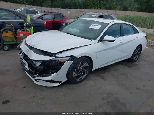 KMHLS4DG4SU860903 2025 HYUNDAI ELANTRA - Image 2