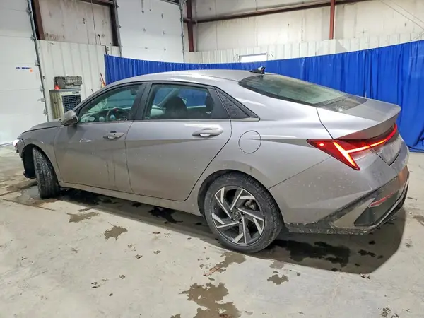 KMHLS4DG4SU878303 2025 HYUNDAI ELANTRA - Image 2