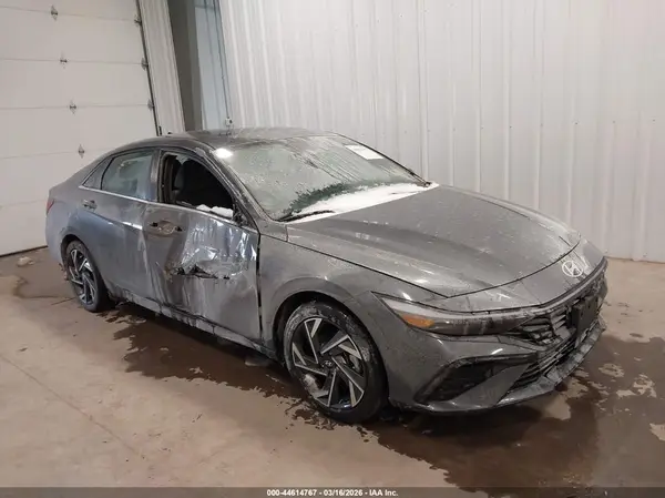 KMHLS4DG4SU879726 2025 HYUNDAI ELANTRA - Image 1