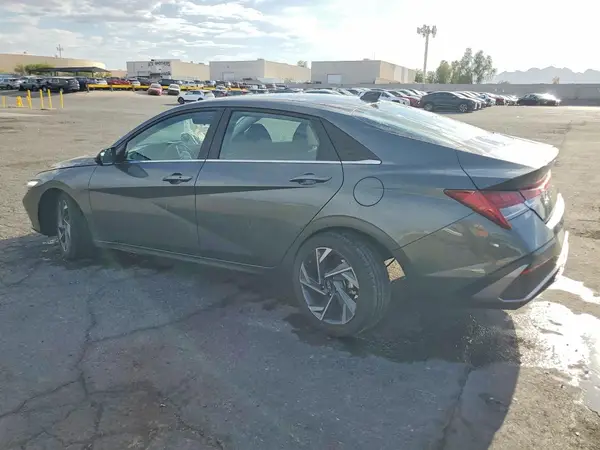 KMHLS4DG4SU889074 2025 HYUNDAI ELANTRA - Image 2