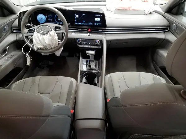 KMHLS4DG4SU893643 2025 HYUNDAI ELANTRA - Image 8
