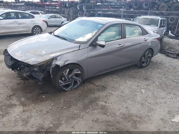 KMHLS4DG4SU897515 2025 HYUNDAI ELANTRA - Image 2
