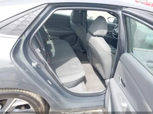 KMHLS4DG4SU899359 2025 HYUNDAI ELANTRA - Image 8