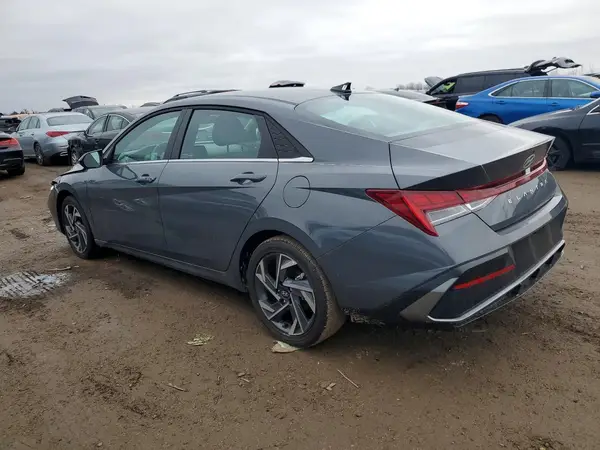 KMHLS4DG4SU899863 2025 HYUNDAI ELANTRA - Image 2