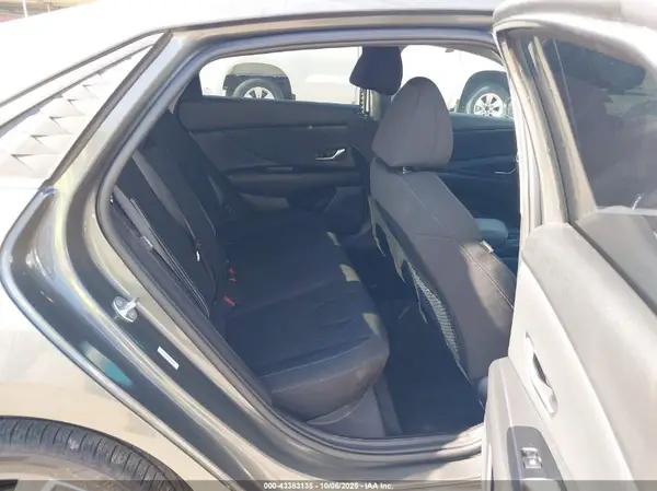 KMHLS4DG4SU912319 2025 HYUNDAI ELANTRA - Image 8