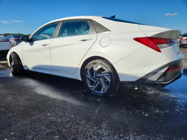 KMHLS4DG4SU934112 2025 HYUNDAI ELANTRA - Image 2