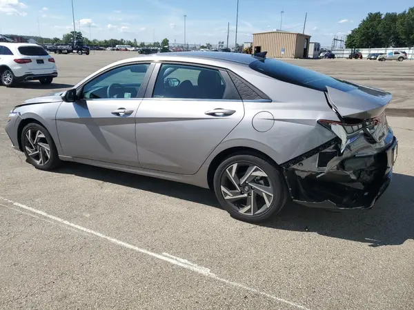 KMHLS4DG4SU940864 2025 HYUNDAI ELANTRA - Image 2