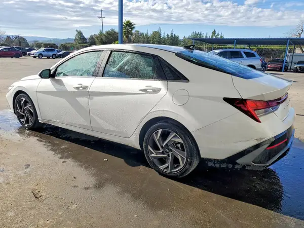 KMHLS4DG4SU946843 2025 HYUNDAI ELANTRA - Image 2