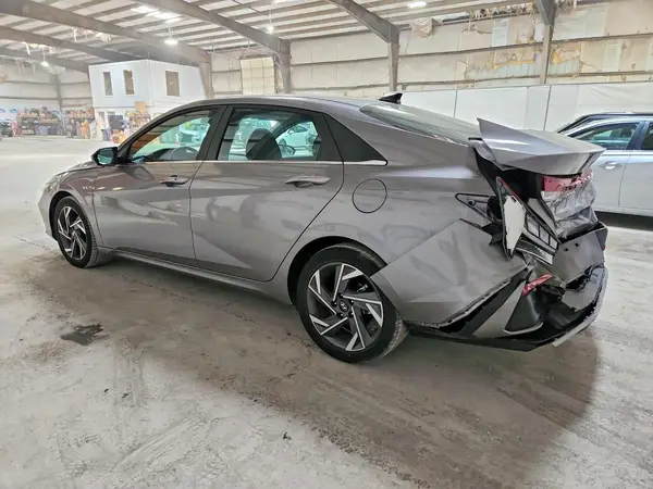KMHLS4DG4SU961441 2025 HYUNDAI ELANTRA - Image 2