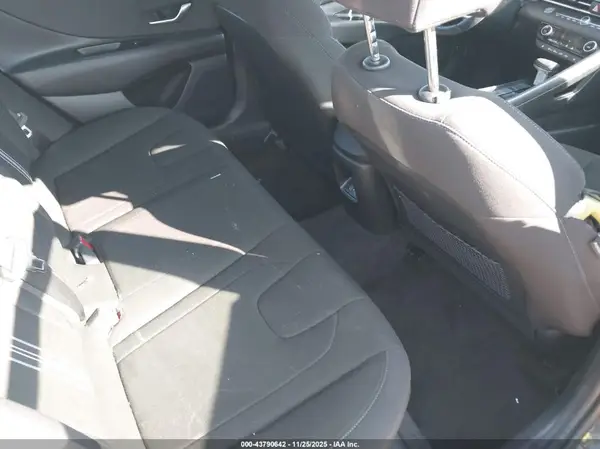 KMHLS4DG4SU983133 2025 HYUNDAI ELANTRA - Image 8