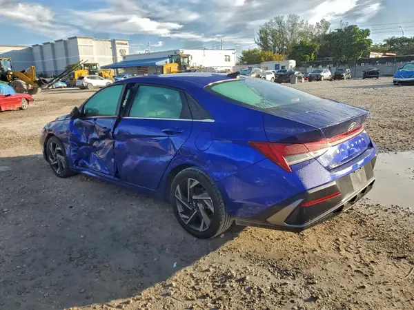 KMHLS4DG5RU642186 2024 HYUNDAI ELANTRA - Image 2