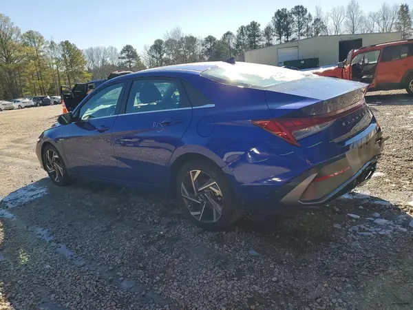 KMHLS4DG5RU670781 2024 HYUNDAI ELANTRA - Image 2