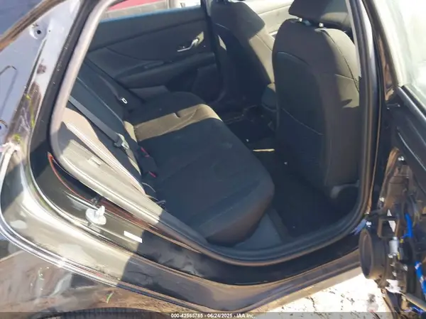 KMHLS4DG5RU671493 2024 HYUNDAI ELANTRA - Image 8