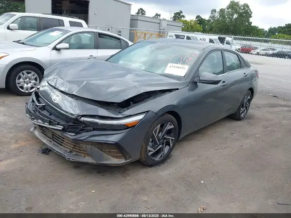 KMHLS4DG5RU672496 2024 HYUNDAI ELANTRA - Image 2