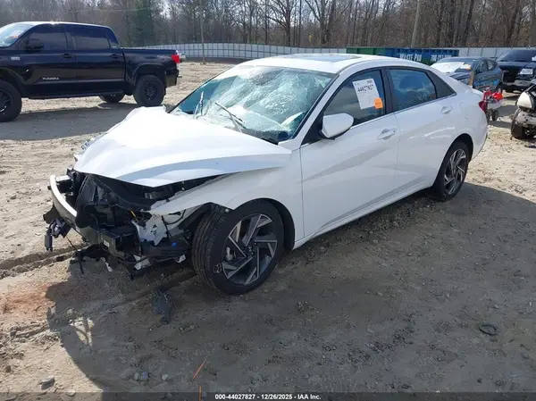 KMHLS4DG5RU690349 2024 HYUNDAI ELANTRA - Image 2