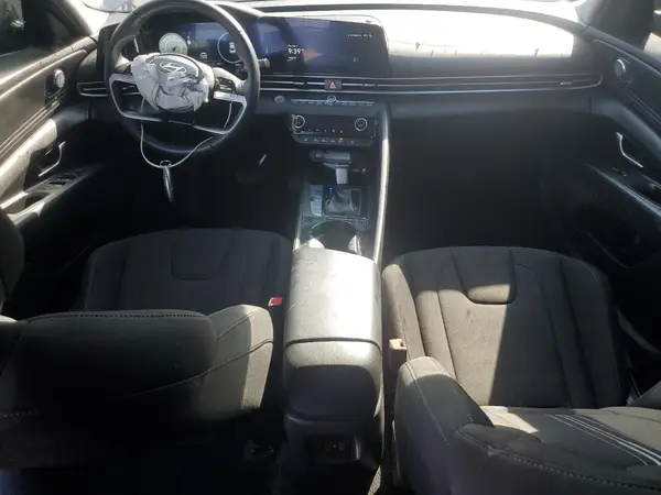 KMHLS4DG5RU690979 2024 HYUNDAI ELANTRA - Image 8