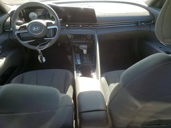 KMHLS4DG5RU691257 2024 HYUNDAI ELANTRA - Image 8