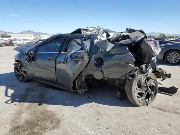 KMHLS4DG5RU711071 2024 HYUNDAI ELANTRA - Image 2
