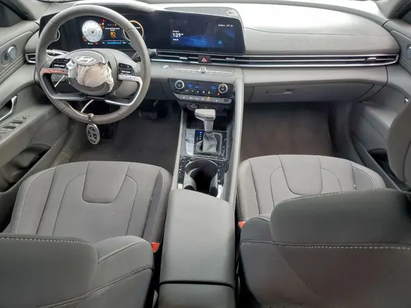 KMHLS4DG5RU718148 2024 HYUNDAI ELANTRA - Image 8