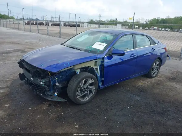 KMHLS4DG5RU721342 2024 HYUNDAI ELANTRA - Image 2
