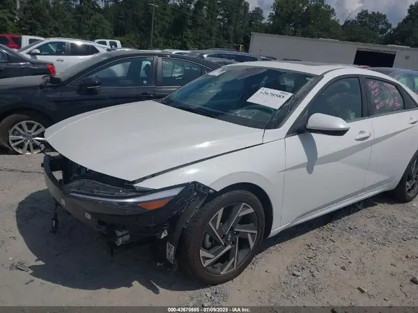 KMHLS4DG5RU731255 2024 HYUNDAI ELANTRA - Image 2