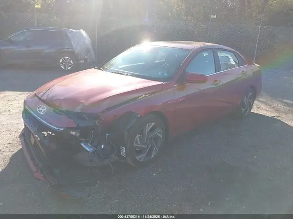 KMHLS4DG5RU749514 2024 HYUNDAI ELANTRA - Image 2