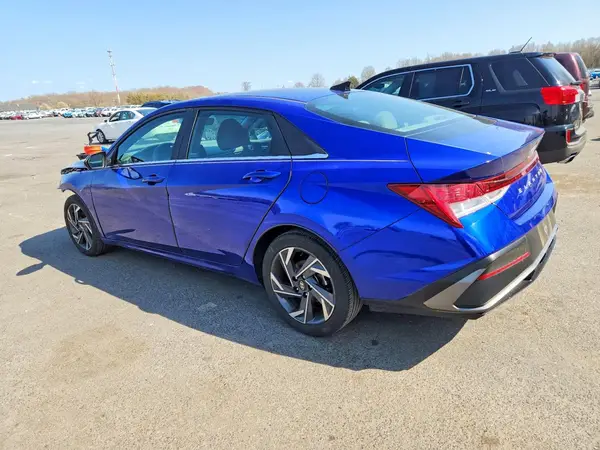 KMHLS4DG5RU750727 2024 HYUNDAI ELANTRA - Image 2