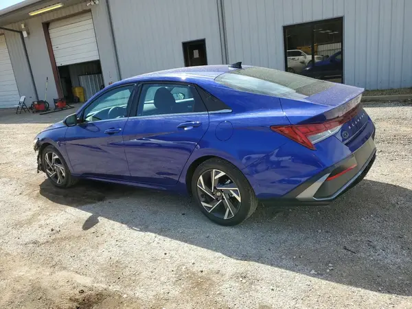 KMHLS4DG5RU761646 2024 HYUNDAI ELANTRA - Image 2