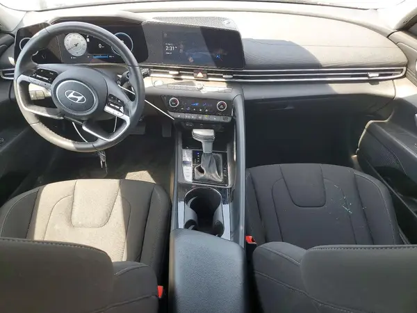 KMHLS4DG5RU780911 2024 HYUNDAI ELANTRA - Image 8