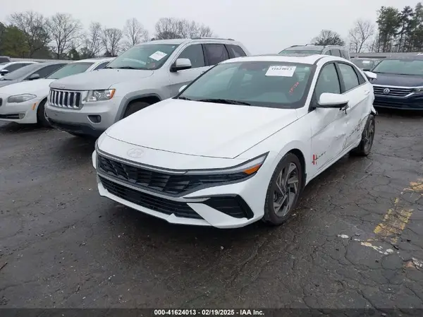 KMHLS4DG5RU793254 2024 HYUNDAI ELANTRA - Image 2