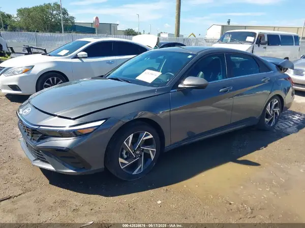 KMHLS4DG5RU807203 2024 HYUNDAI ELANTRA - Image 2