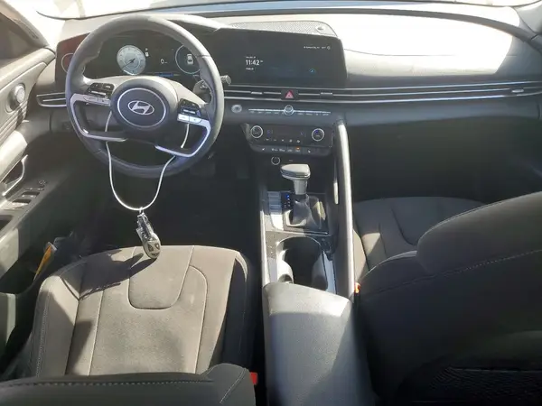 KMHLS4DG5RU819092 2024 HYUNDAI ELANTRA - Image 8