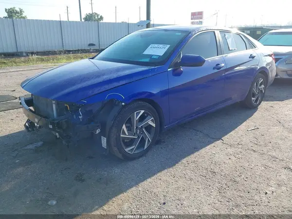 KMHLS4DG5RU821909 2024 HYUNDAI ELANTRA - Image 2