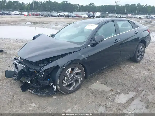 KMHLS4DG5RU828603 2024 HYUNDAI ELANTRA - Image 2