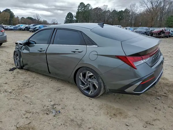 KMHLS4DG5RU838161 2024 HYUNDAI ELANTRA - Image 2