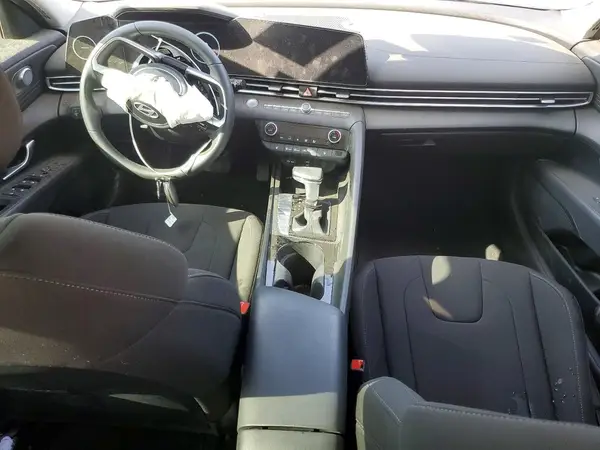 KMHLS4DG5RU843537 2024 HYUNDAI ELANTRA - Image 8
