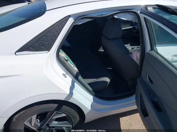 KMHLS4DG5SU002341 2025 HYUNDAI ELANTRA - Image 8