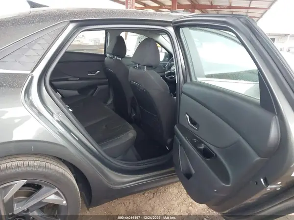 KMHLS4DG5SU006955 2025 HYUNDAI ELANTRA - Image 8