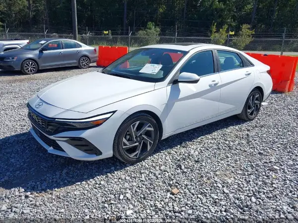 KMHLS4DG5SU882148 2025 HYUNDAI ELANTRA - Image 2