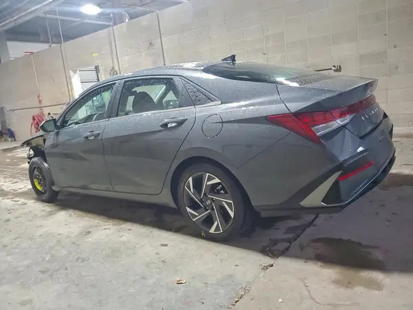 KMHLS4DG5SU897202 2025 HYUNDAI ELANTRA - Image 2