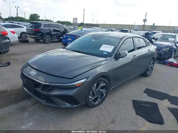 KMHLS4DG5SU900664 2025 HYUNDAI ELANTRA - Image 2