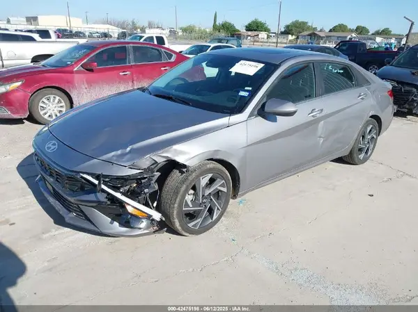 KMHLS4DG5SU913155 2025 HYUNDAI ELANTRA - Image 2
