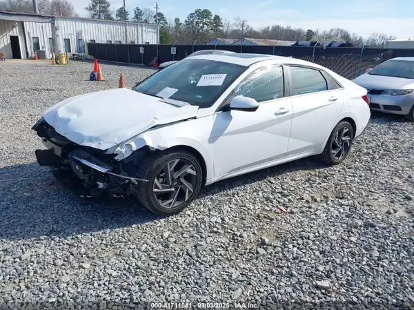 KMHLS4DG5SU920283 2025 HYUNDAI ELANTRA - Image 2