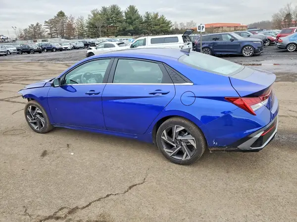 KMHLS4DG5SU928822 2025 HYUNDAI ELANTRA - Image 2
