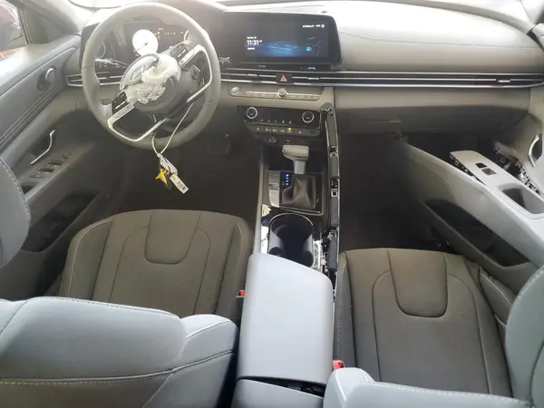 KMHLS4DG5SU936659 2025 HYUNDAI ELANTRA - Image 8
