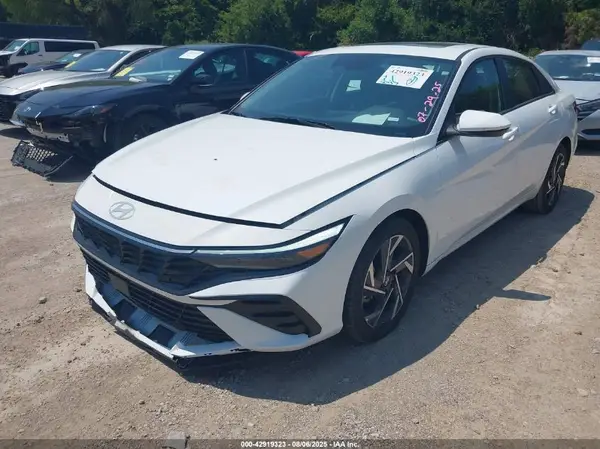 KMHLS4DG5SU978328 2025 HYUNDAI ELANTRA - Image 2
